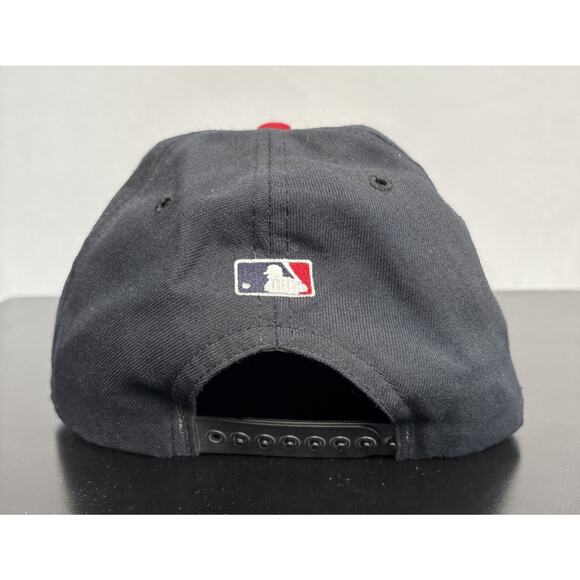 Cleveland Indians Vintage 90s New Era Logo Snapback Hat Official MLB USA Made - Picture 3 of 8